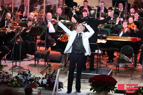 Moscow hosts jubilee concert for Polad Bulbuloghlu - PHOTOS